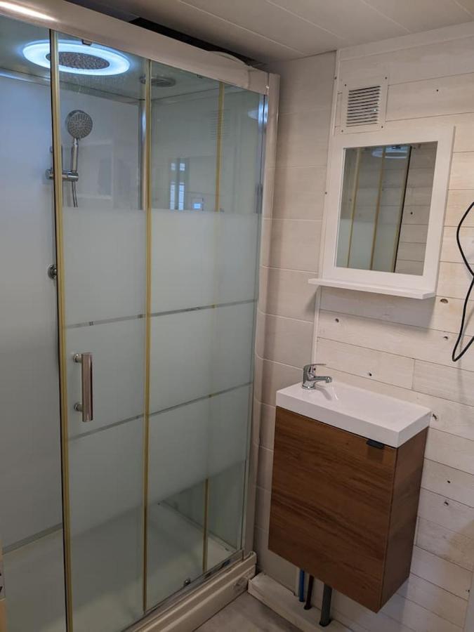 Tiny House Proche De La Plage Sans Draps Ni Serviettes Plevenon ภายนอก รูปภาพ
